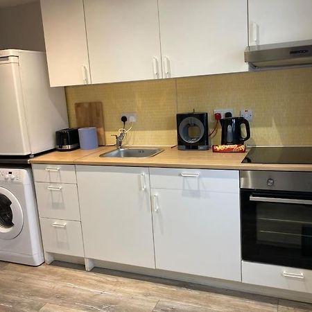 Estuary View Apartment Килръш Екстериор снимка
